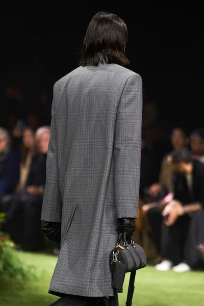 Look 231